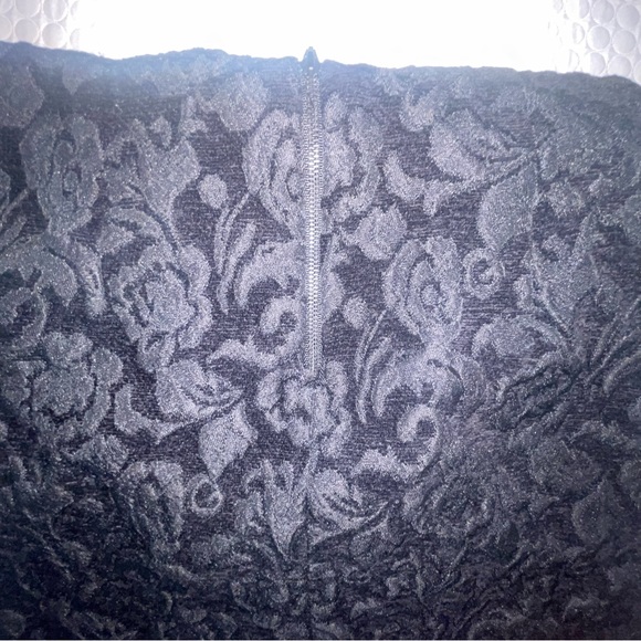 Willi Smith. Sz 2. Tapestry Style Fully Lined Skirt. Excellent condition! - Picture 9 of 10